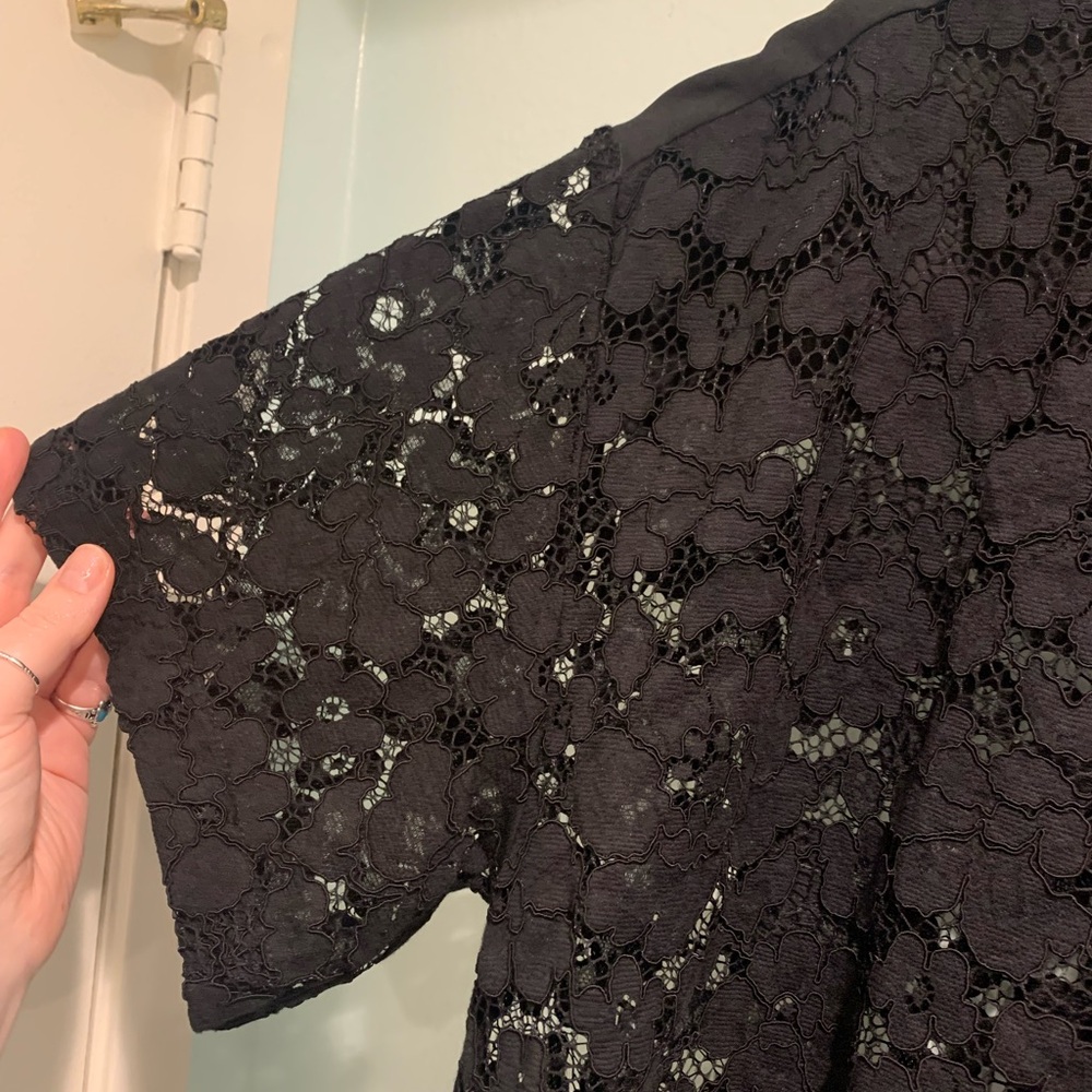 Express Lace Top - Picture 3 of 5